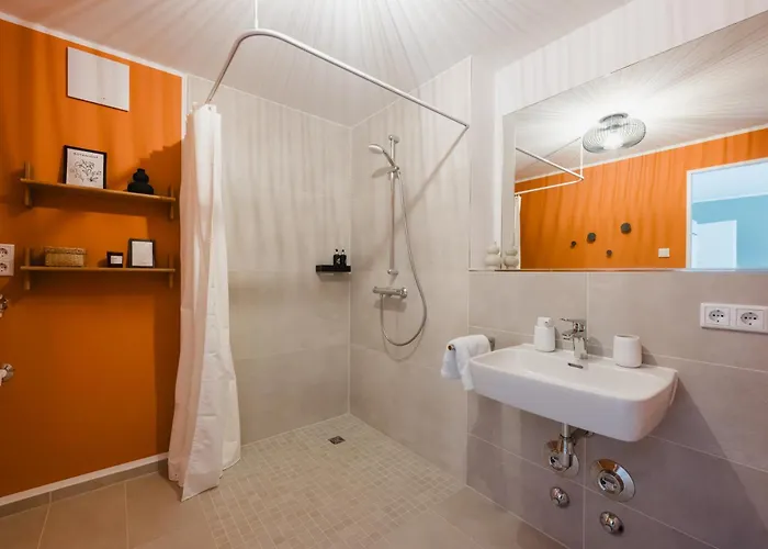 Lively Am Kaiserberg Aparthotel Duisburg